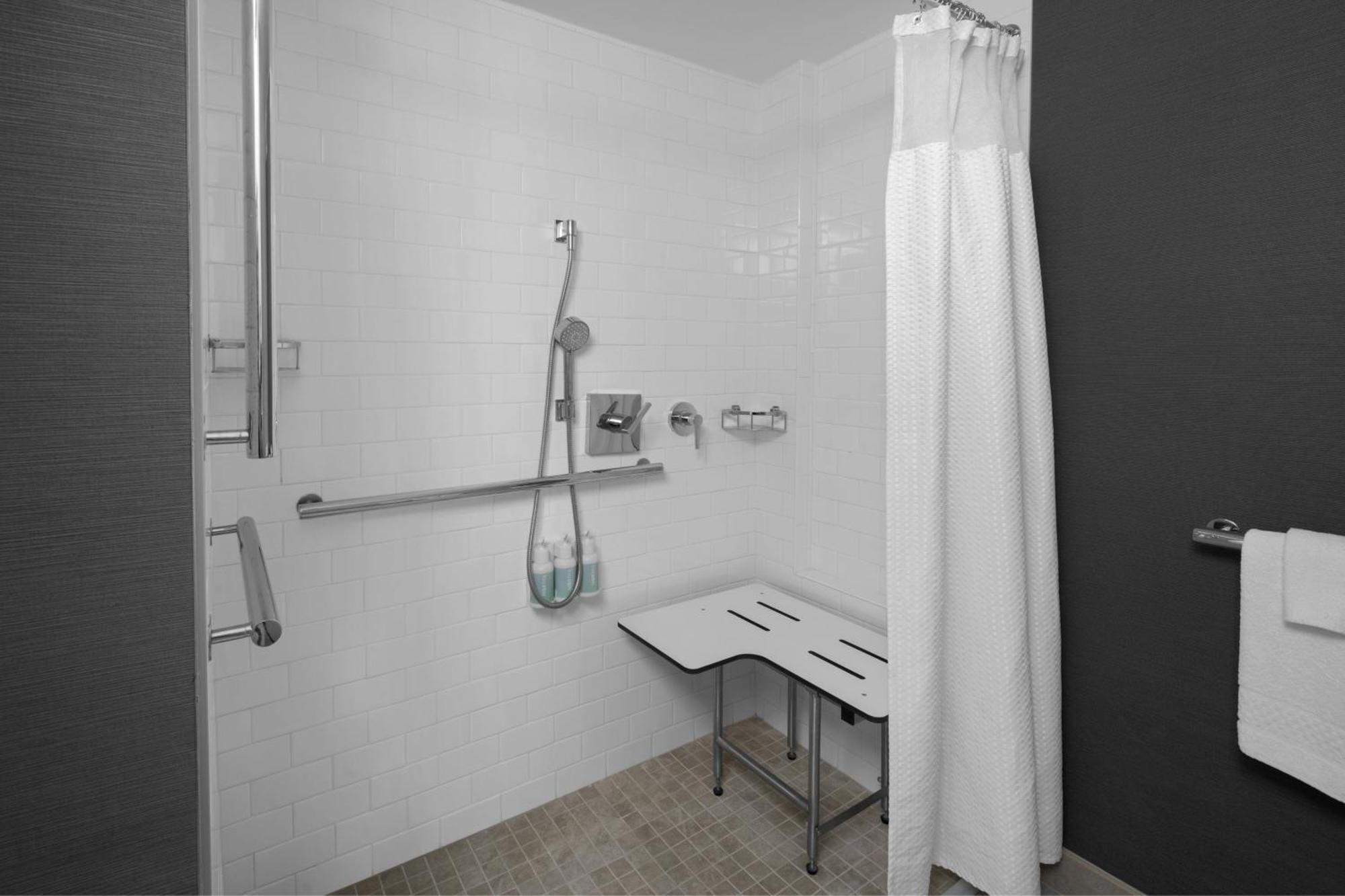 Hotel Courtyard By Marriott Cypress Anaheim / Orange County Esterno foto